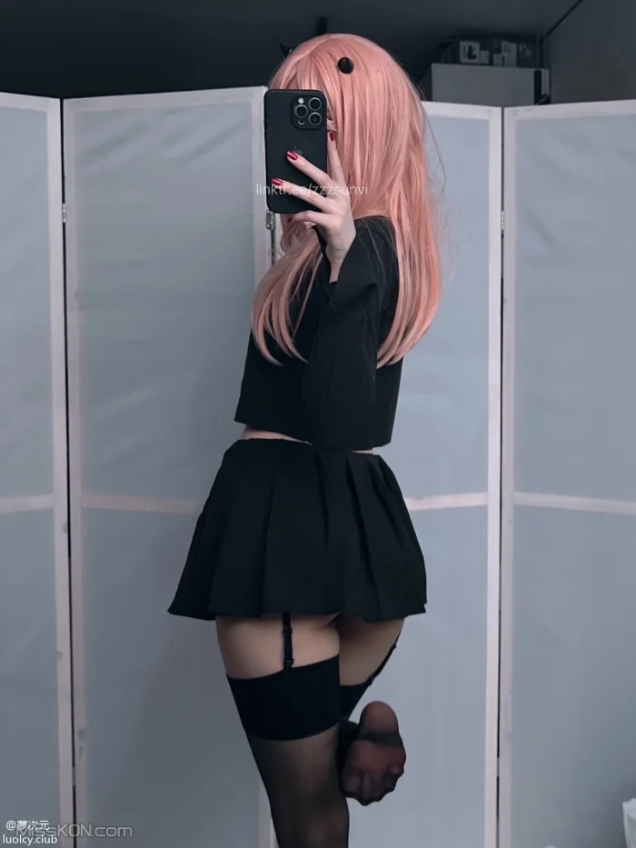 Coser@zzzsunvi: 顶级Cos白虎萝莉美女 治愈系少女的温馨日常 (190 photos + 4 videos) – Page 3