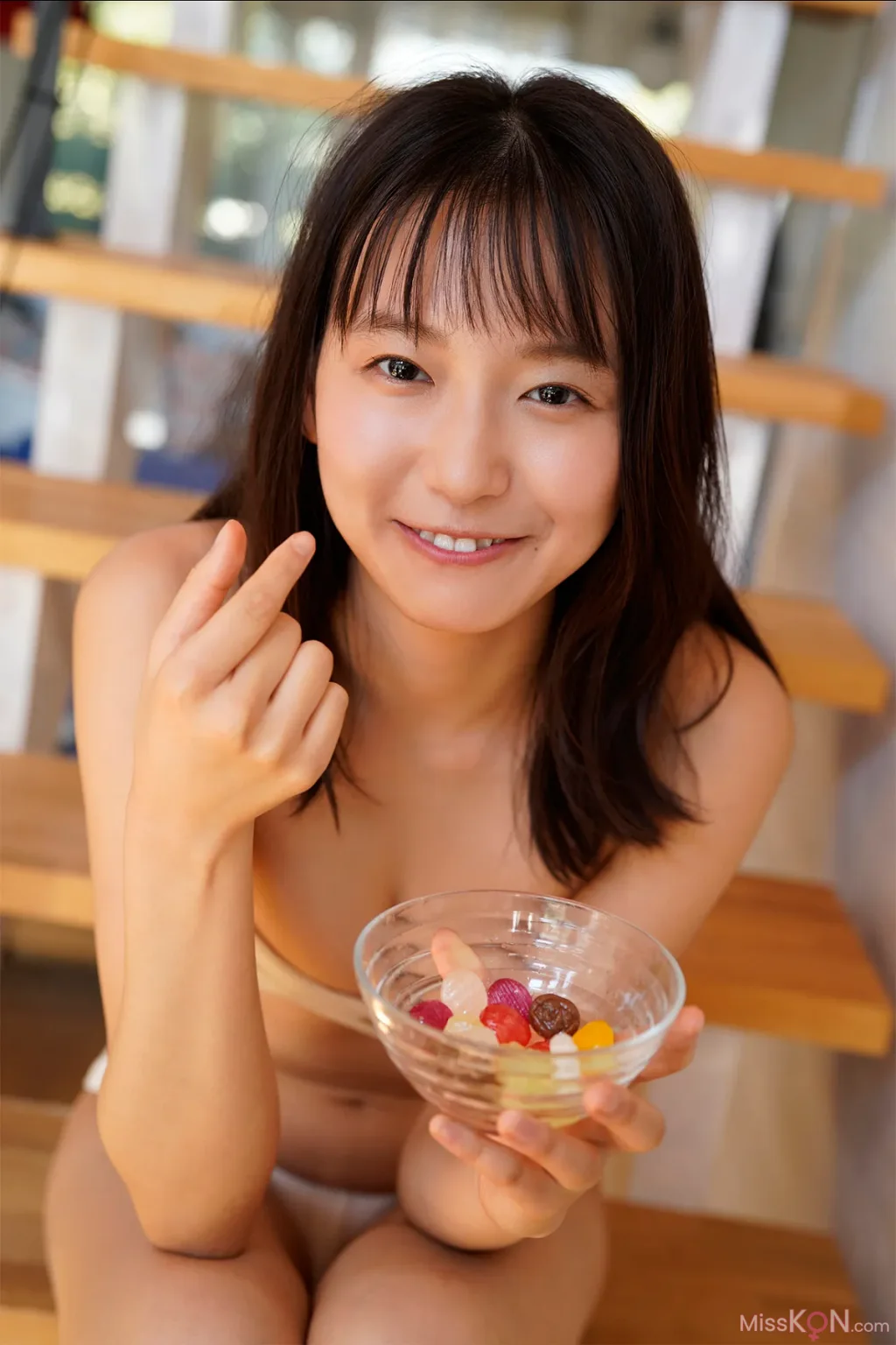[JP] Shida Nene (志田音々): 癒やしの純潔ビキニ (104 photos)