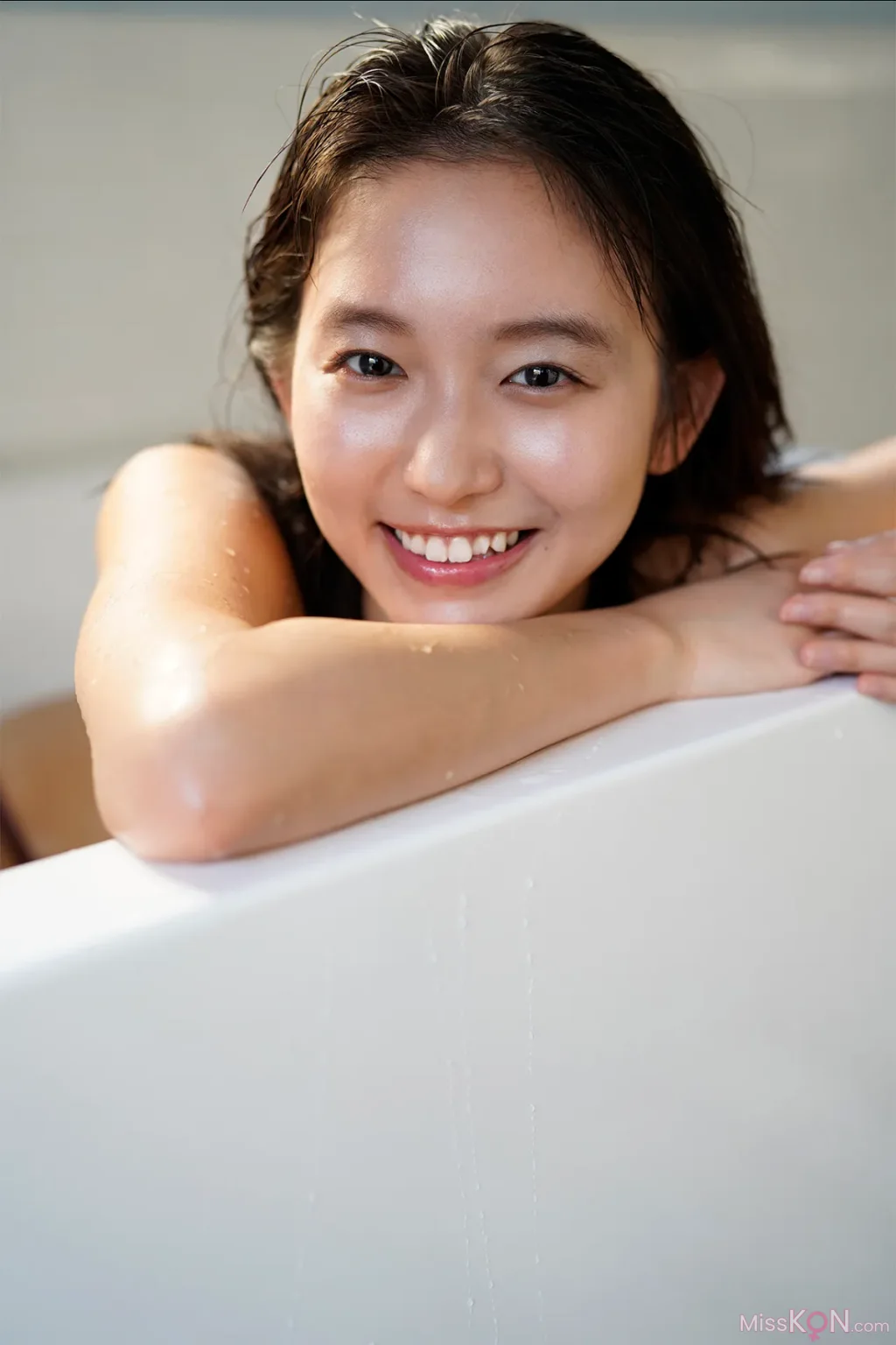 [JP] Shida Nene (志田音々): 癒やしの純潔ビキニ (104 photos)
