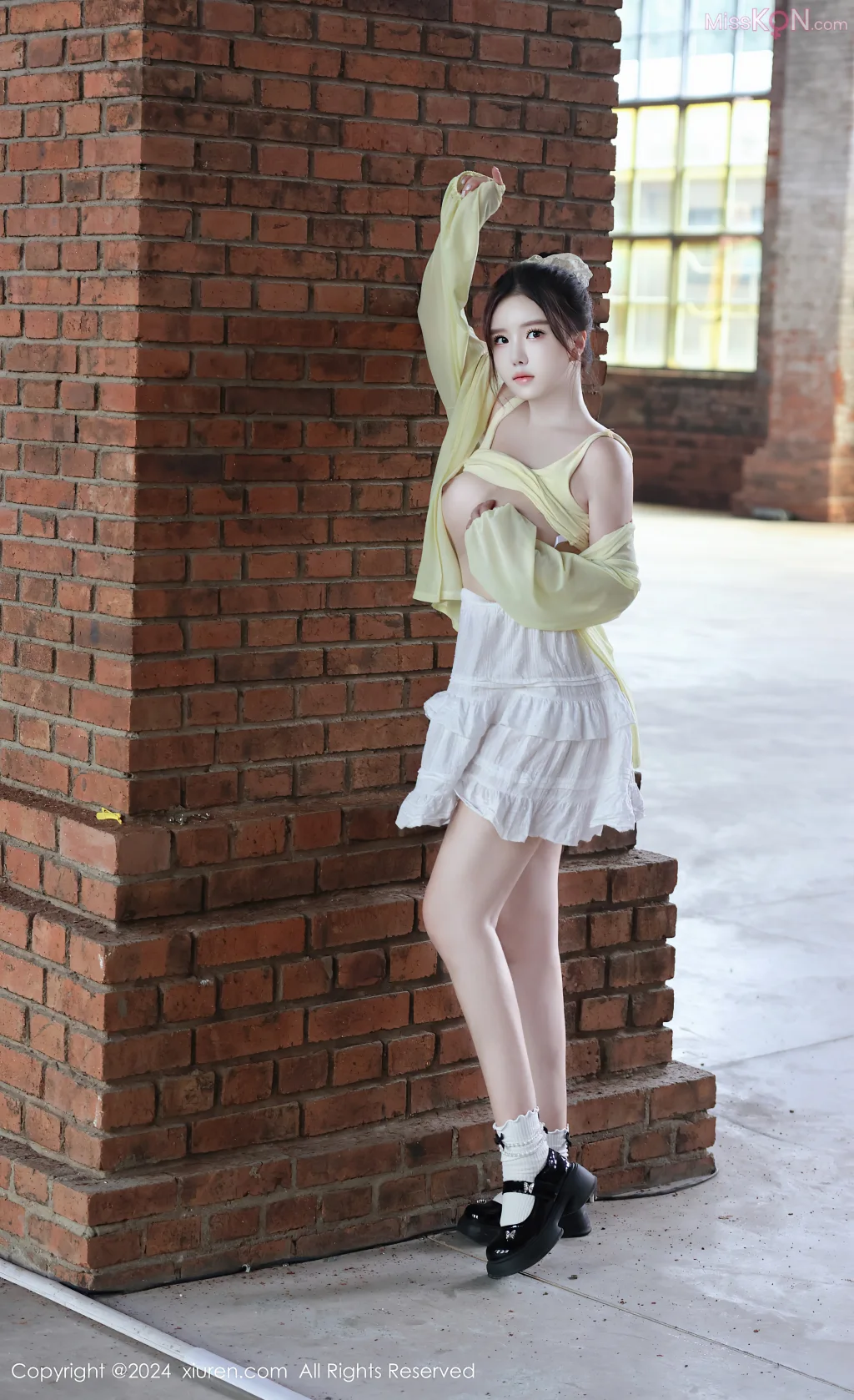 XIUREN No.9016 – 9030 (1230 photos) – Page 9