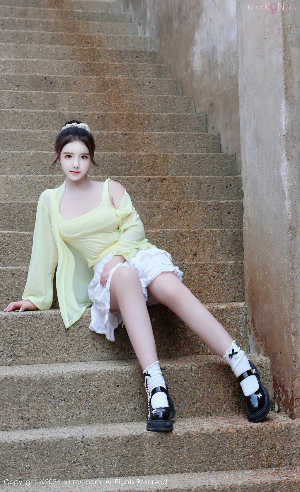 XIUREN No.9016 – 9030 (1230 photos) – Page 9