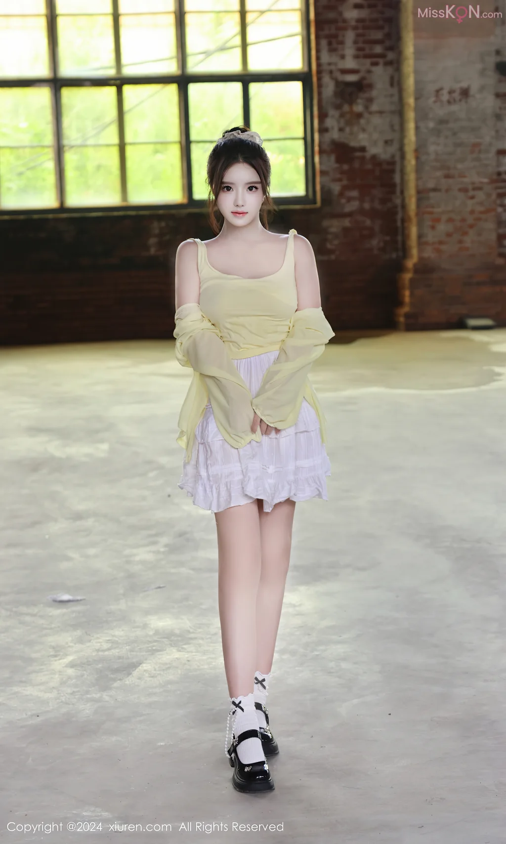 XIUREN No.9016 – 9030 (1230 photos) – Page 9