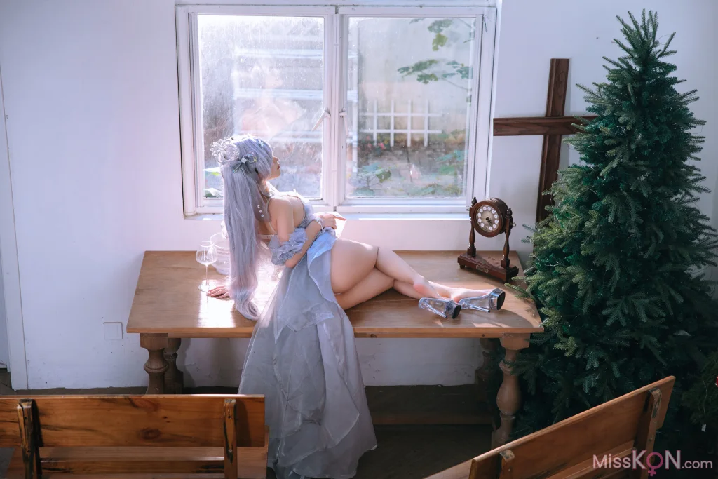 Coser@日奈娇: 胜利女神 – 妮姬 灰姑娘 (42 ảnh) - ( Page 1 / 3 )