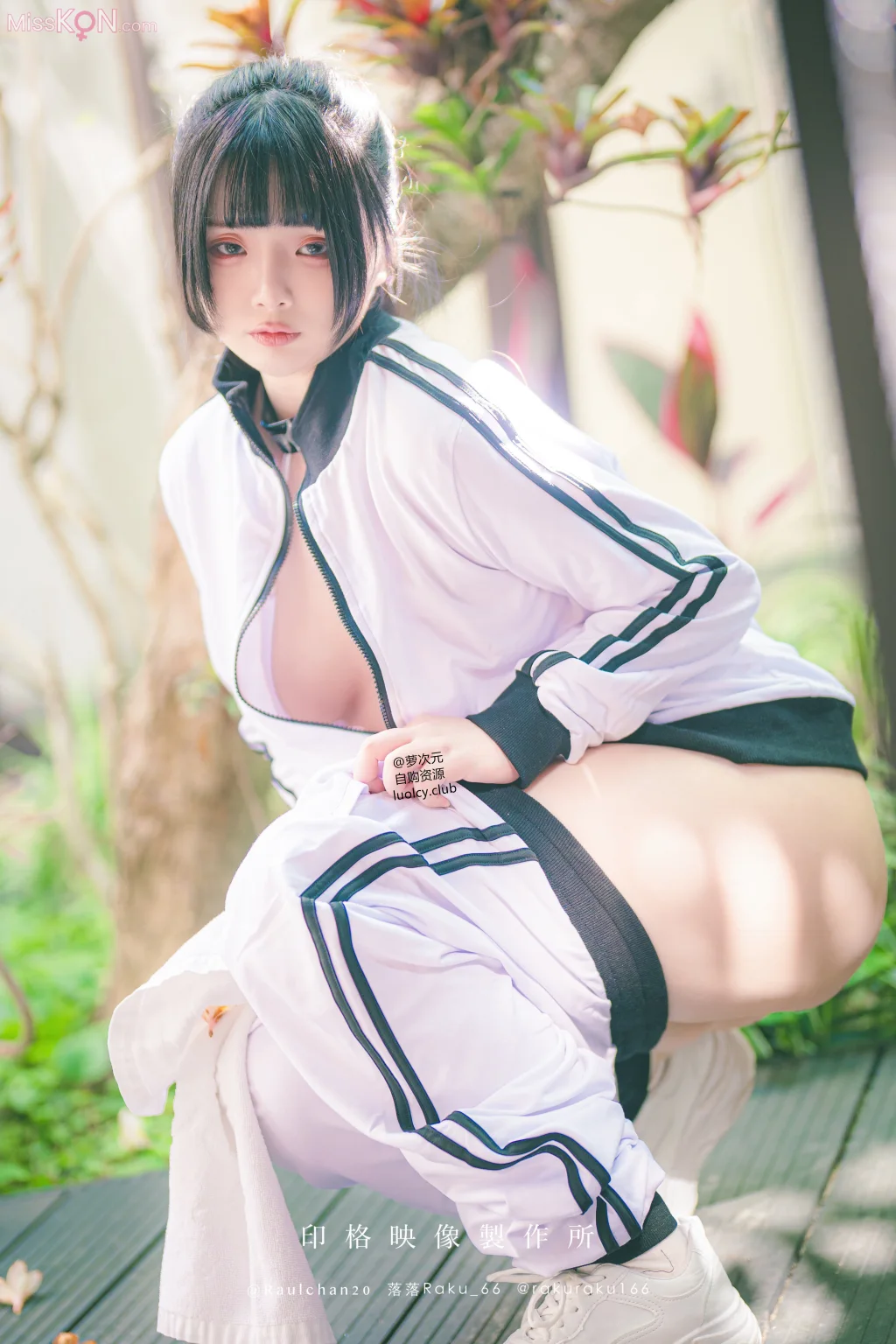 Coser@落落Raku: 锻炼日 Exercise Day (61 ảnh ) - ( Page 1 / 4 )
