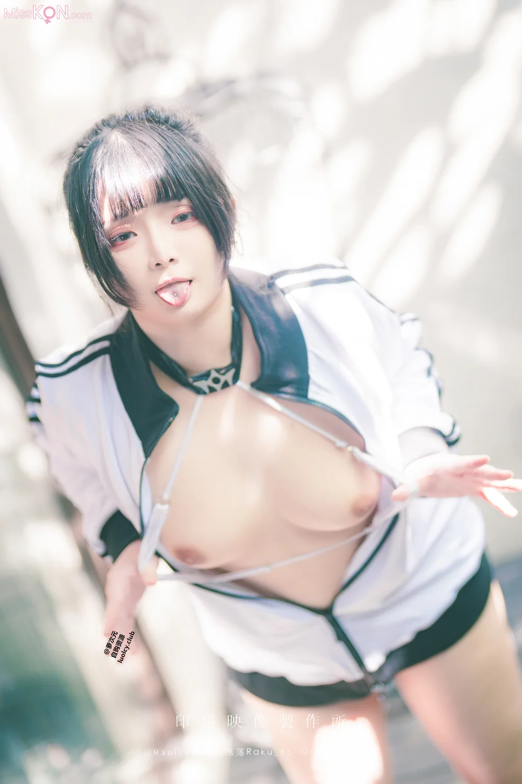Coser@落落Raku: 锻炼日 Exercise Day (61 photos )