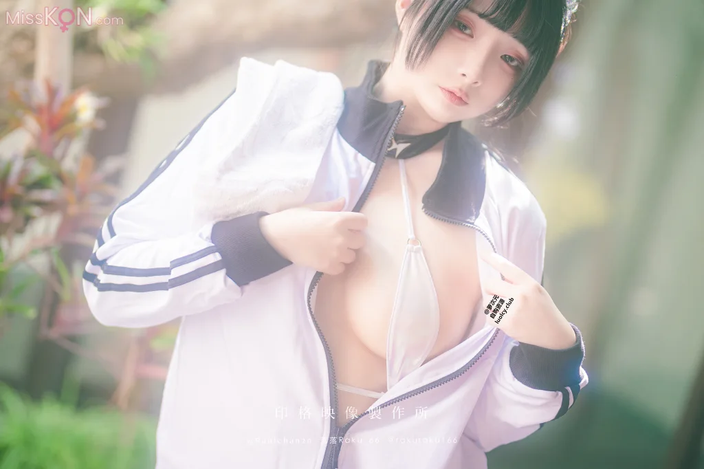 Coser@落落Raku: 锻炼日 Exercise Day (61 photos )