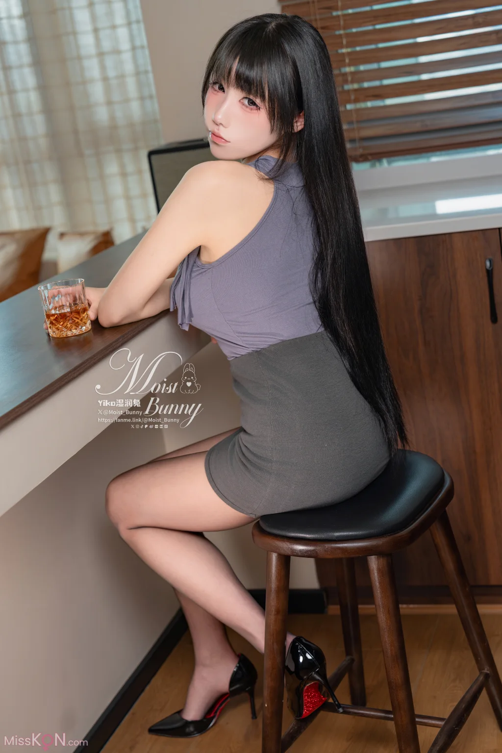 Coser@黏黏团子兔: 04月月票特典『微醺』 (52 ảnh ) - ( Page 1 / 3 )