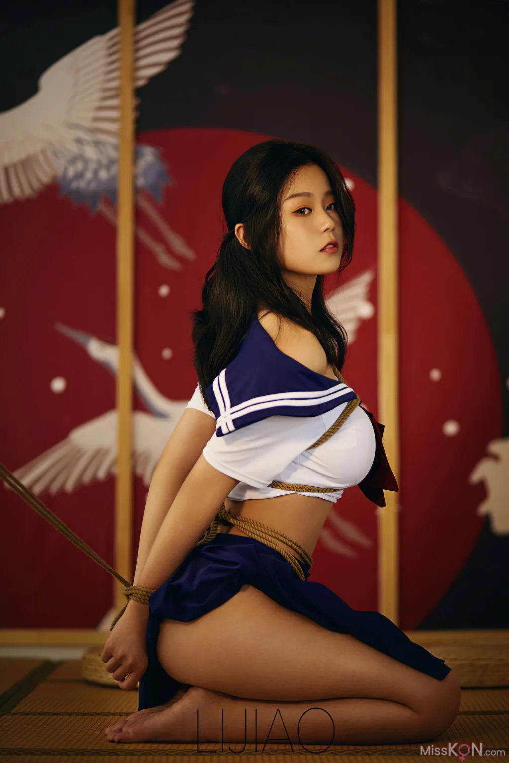 LIJIAO李娇 Vol.005: 情色唯美露脸极品女体艺术私拍 (49 photos)