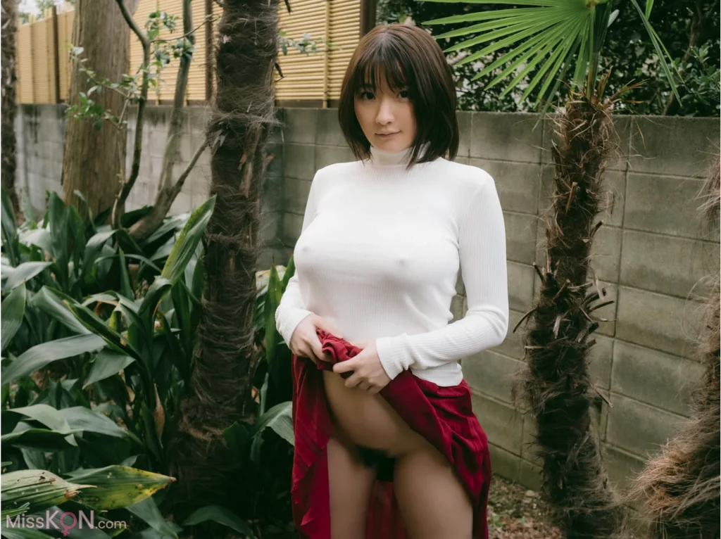 [JP] Mei Washio (鷲尾めい): Milk (37 photos)