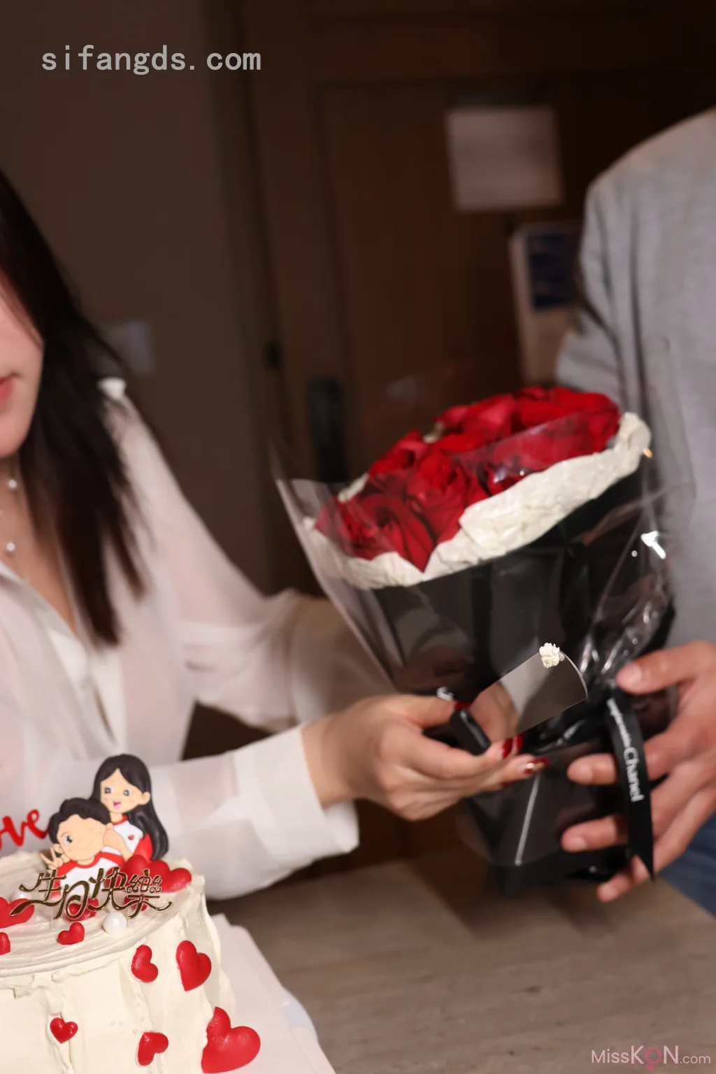 [XR Uncensored] 小薯条nienie: R18 秀人网模特 结婚纪念日 (129 photos) – Page 4
