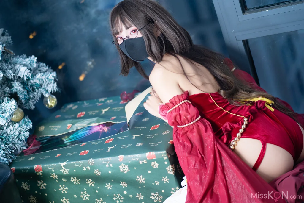 Coser@职业奶妈三水子: 圣诞礼物 (20 ảnh)