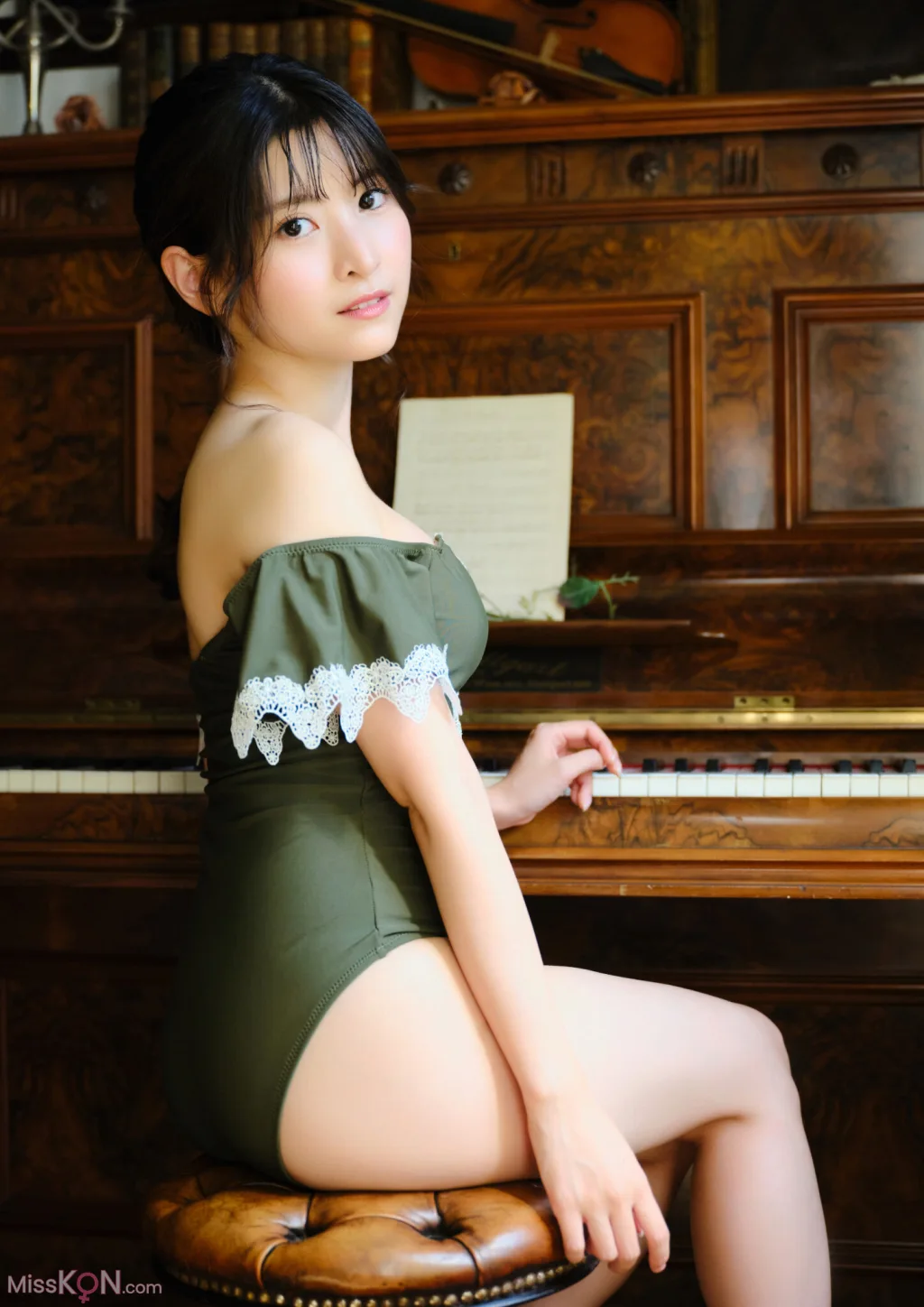 [JP] Rui Takanashi (小鳥遊るい): Wonderland (66 photos)