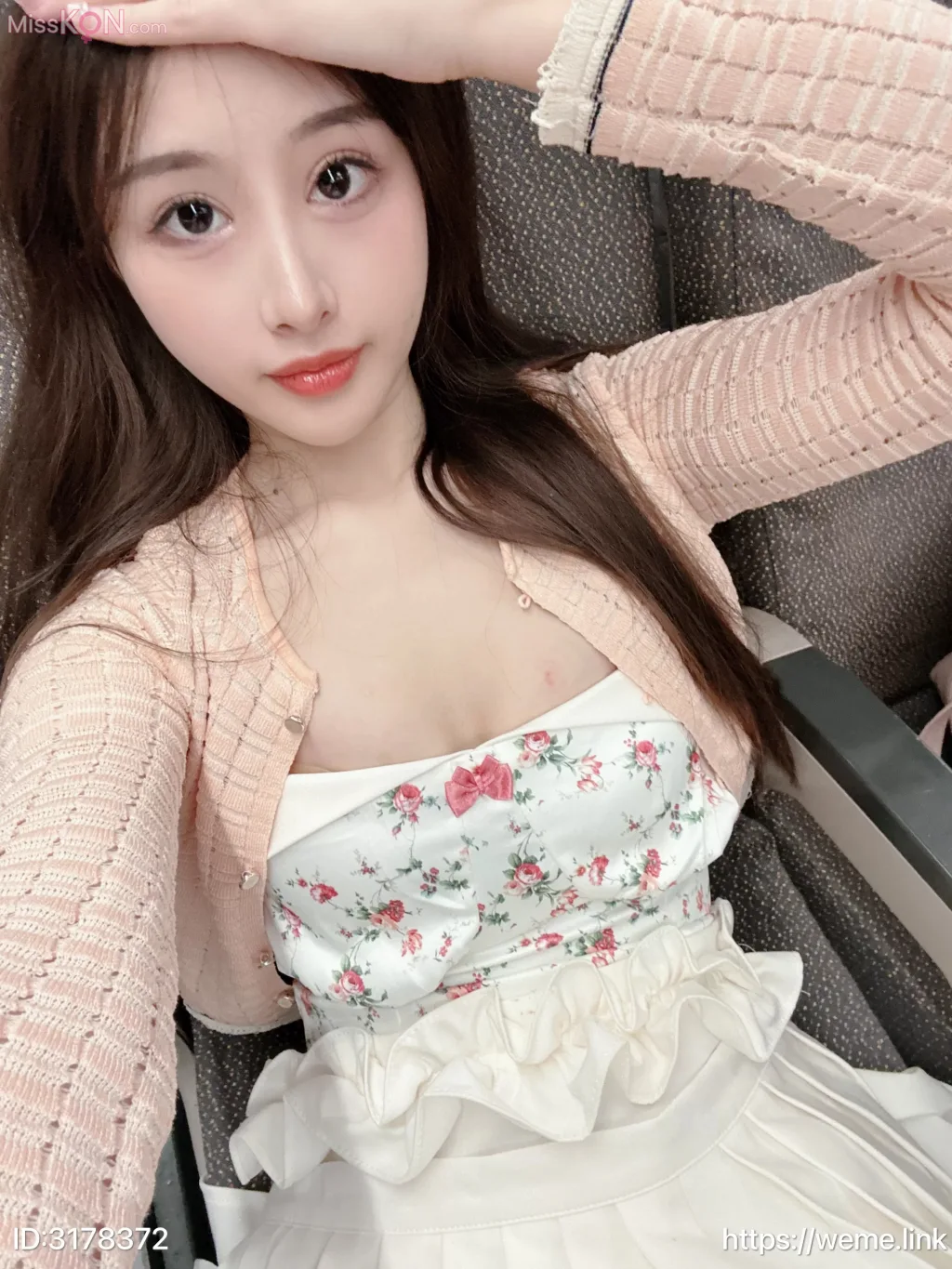 小萌子: 2024 Collection (105 photos)