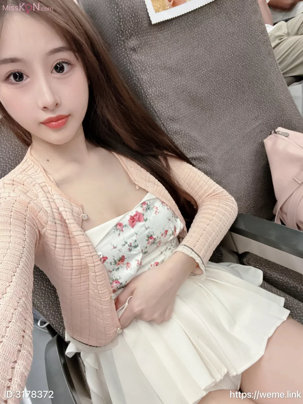 小萌子: 2024 Collection (105 photos)