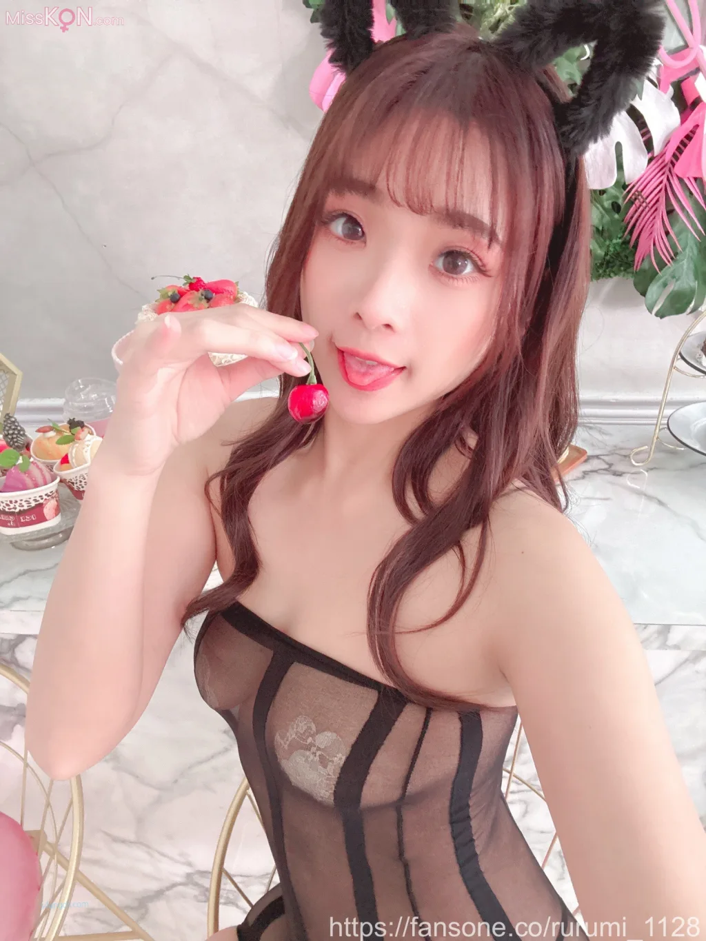 露露咪: TW極品D奶模特兒付費合集 (627 photos + 28 videos) – Page 5