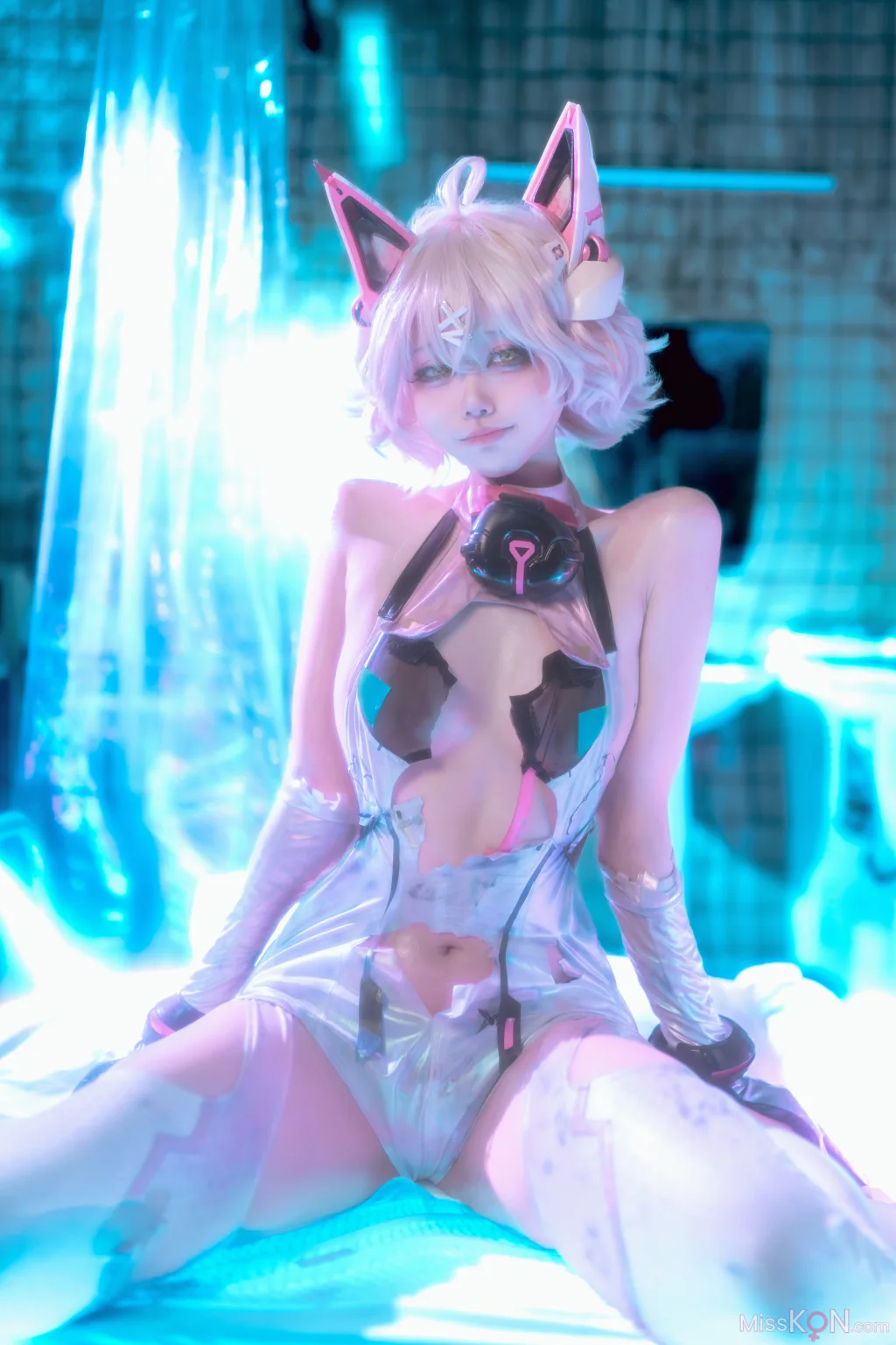 Coser@安食Ajiki: 交错战线——绯猁 (31 photos)