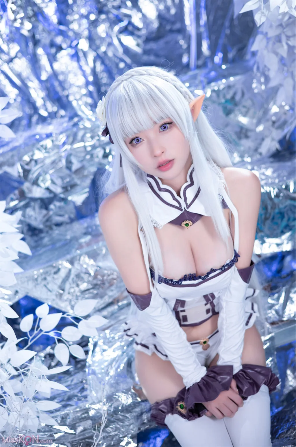 Coser@清水由乃: 重生之我是艾米莉亚 (41 photos)