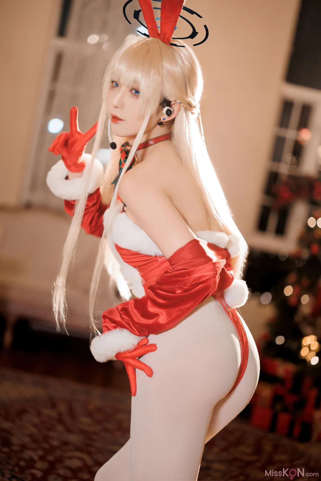 Coser@封疆疆v: 蔚蓝档案 飞鸟马时 圣诞 (40 photos)