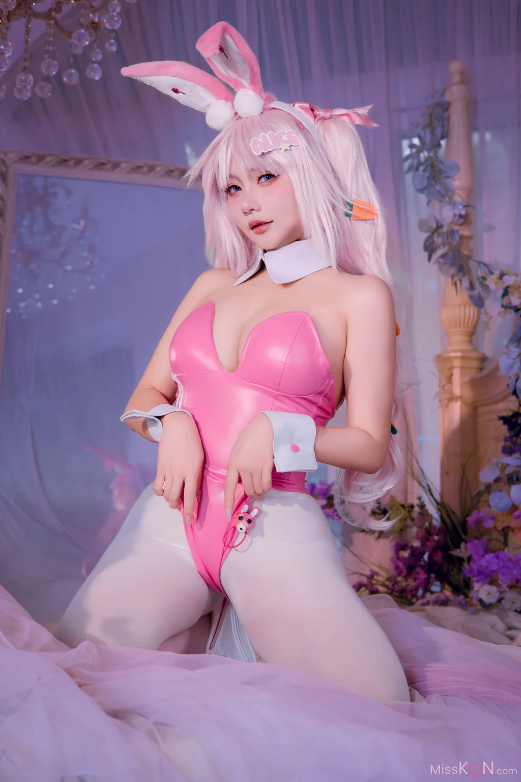 Coser@是一只熊仔吗: Nikke爱丽丝兔女郎 (50 photos)
