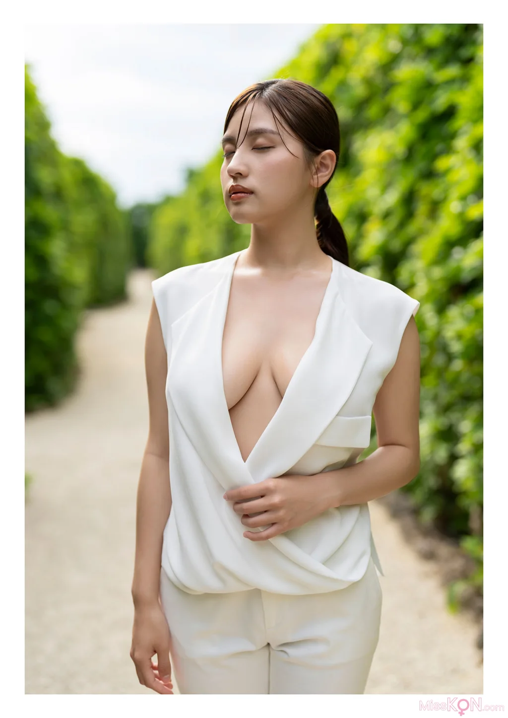 [JP] Fūka Hanasaki (花咲楓香): Rookie ANOTHER EDITION (80 photos) – Page 5