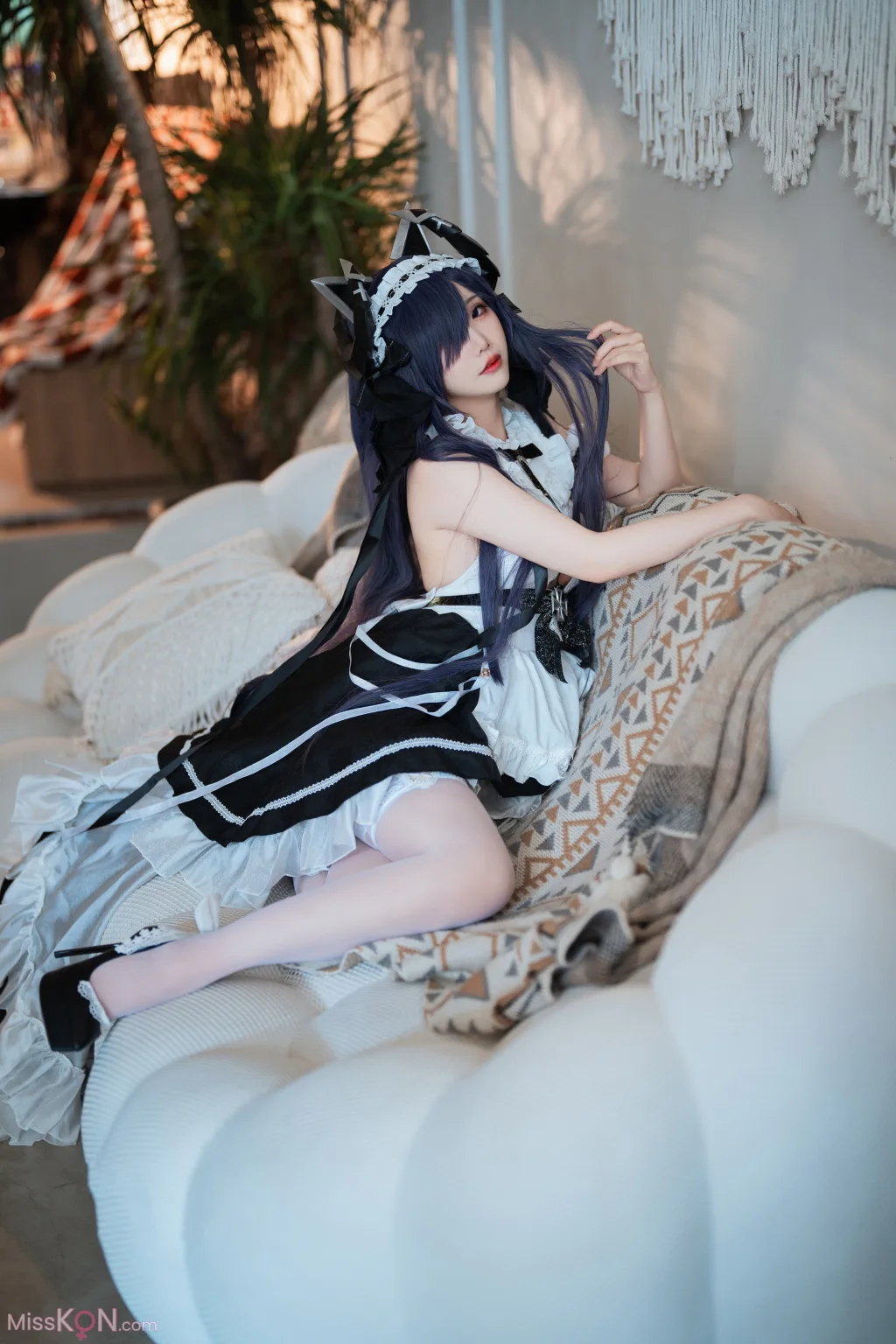 Coser@面饼仙儿: 碧蓝航线 奥古斯特 女仆 (43 ảnh)