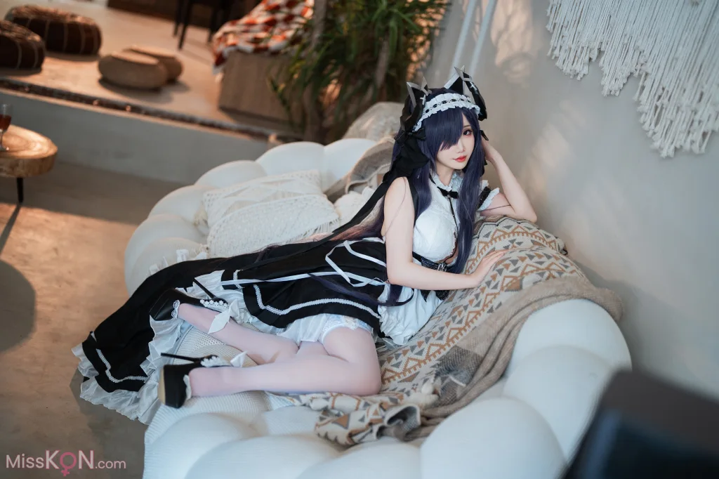 Coser@面饼仙儿: 碧蓝航线 奥古斯特 女仆 (43 ảnh)
