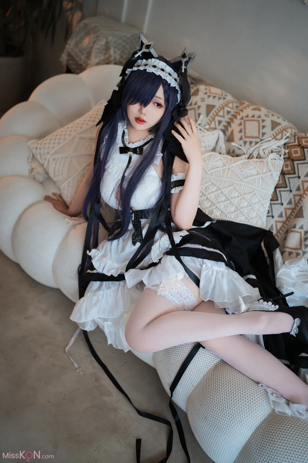 Coser@面饼仙儿: 碧蓝航线 奥古斯特 女仆 (43 ảnh)