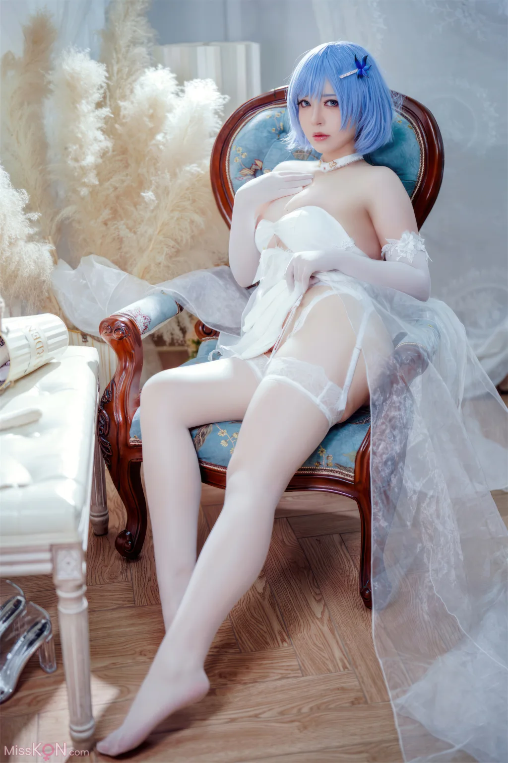 Coser@半半子: 碧蓝航线 恰巴耶夫 白骑兵的旋律 礼服 (64 ảnh + 2 videos)