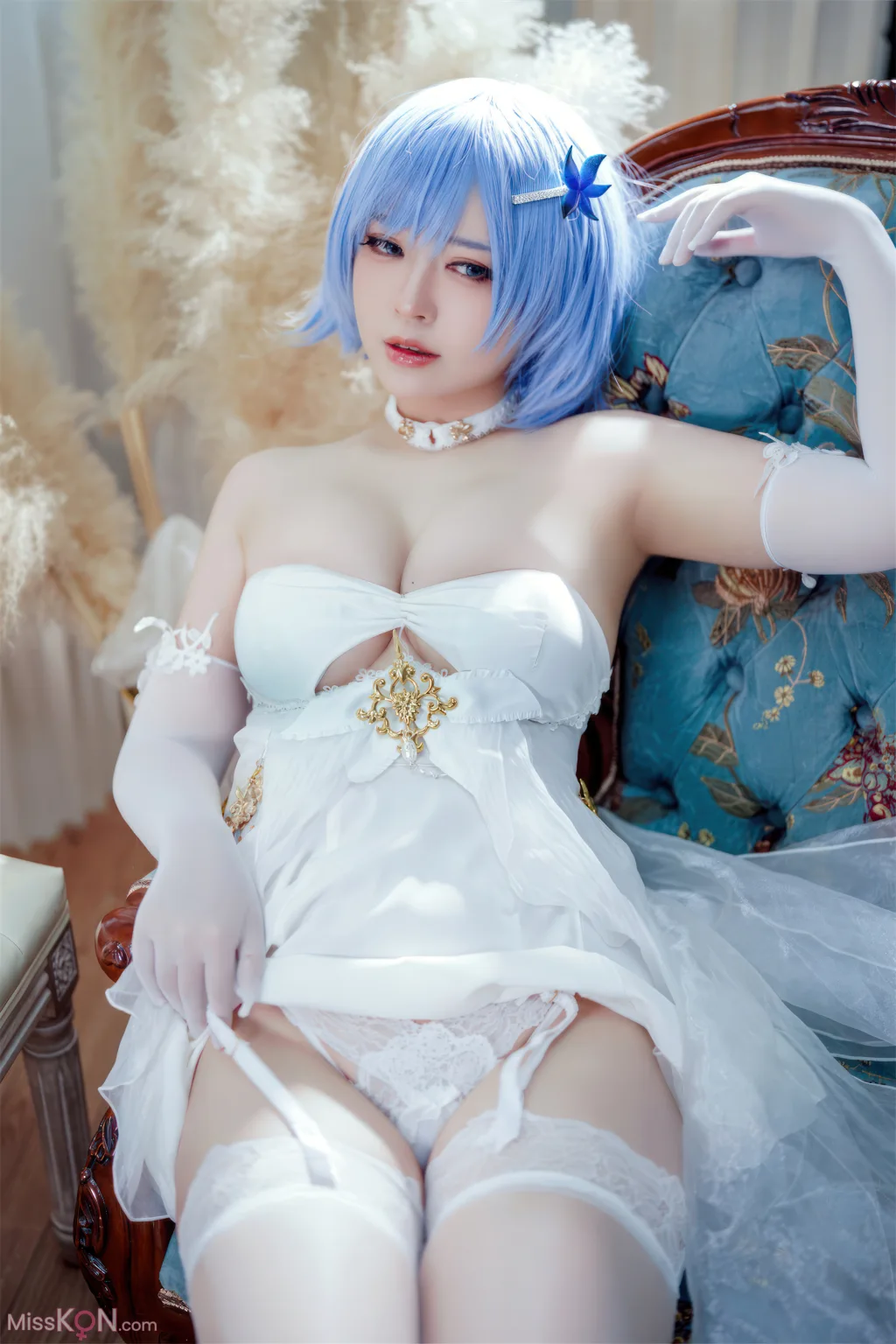Coser@半半子: 碧蓝航线 恰巴耶夫 白骑兵的旋律 礼服 (64 ảnh + 2 videos)