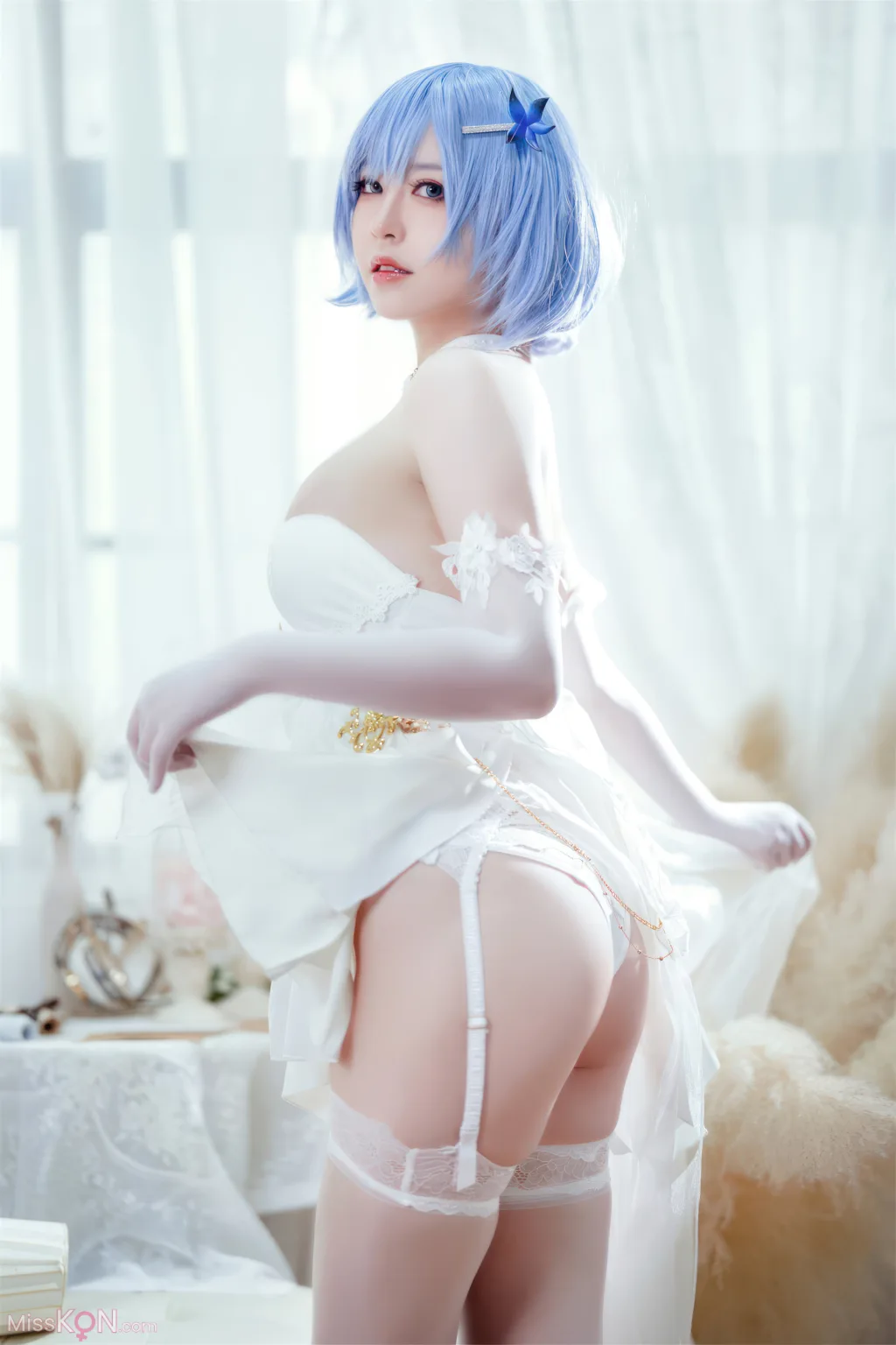 Coser@半半子: 碧蓝航线 恰巴耶夫 白骑兵的旋律 礼服 (64 ảnh + 2 videos)