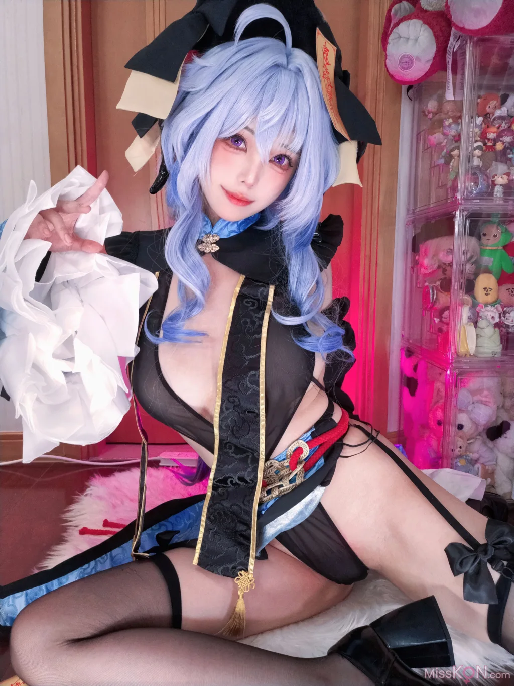 Coser@蜜汁猫裘: 原神 甘雨 国风小僵尸 (47 photos + 2 videos)