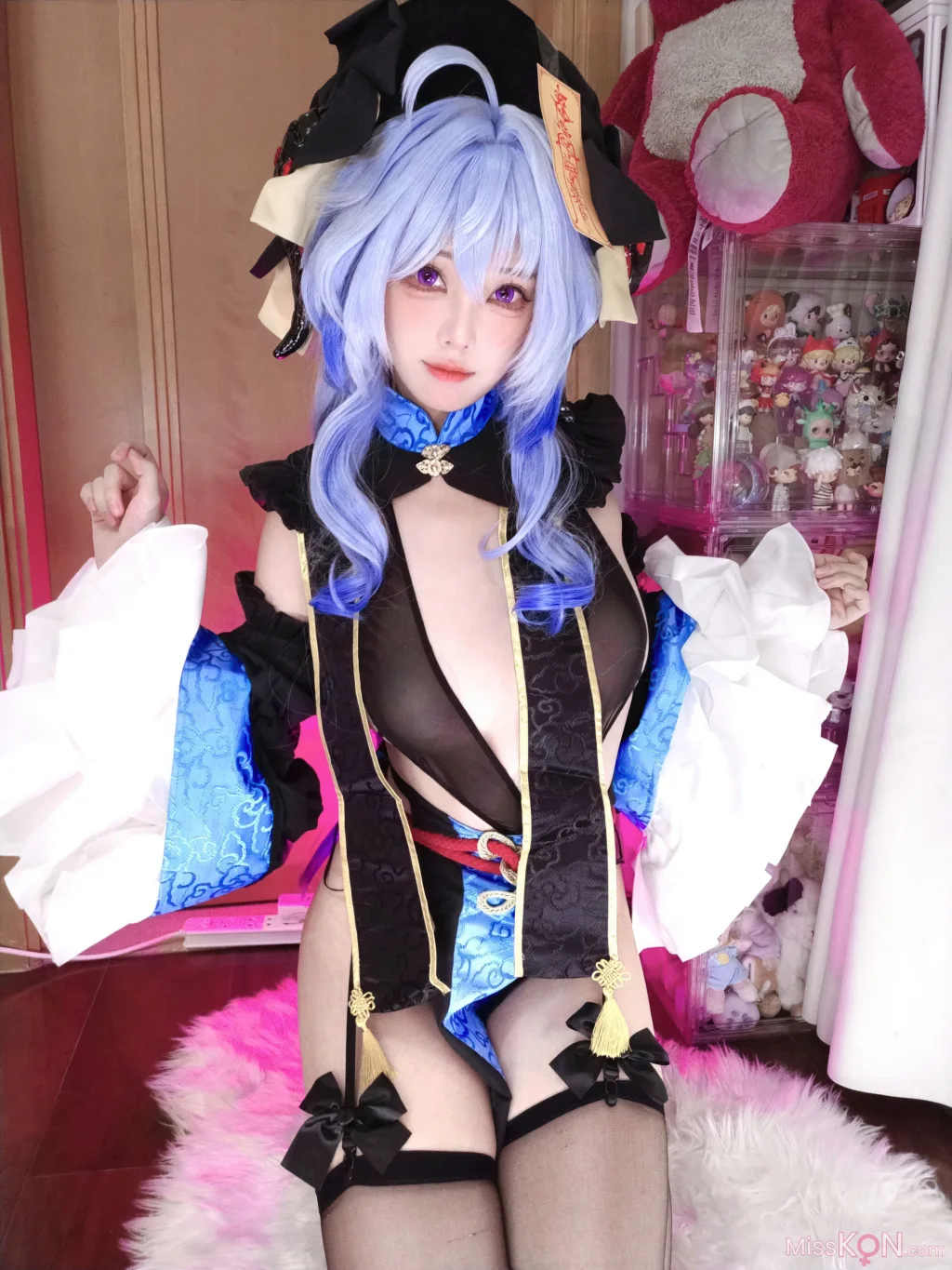 Coser@蜜汁猫裘: 原神 甘雨 国风小僵尸 (47 photos + 2 videos)