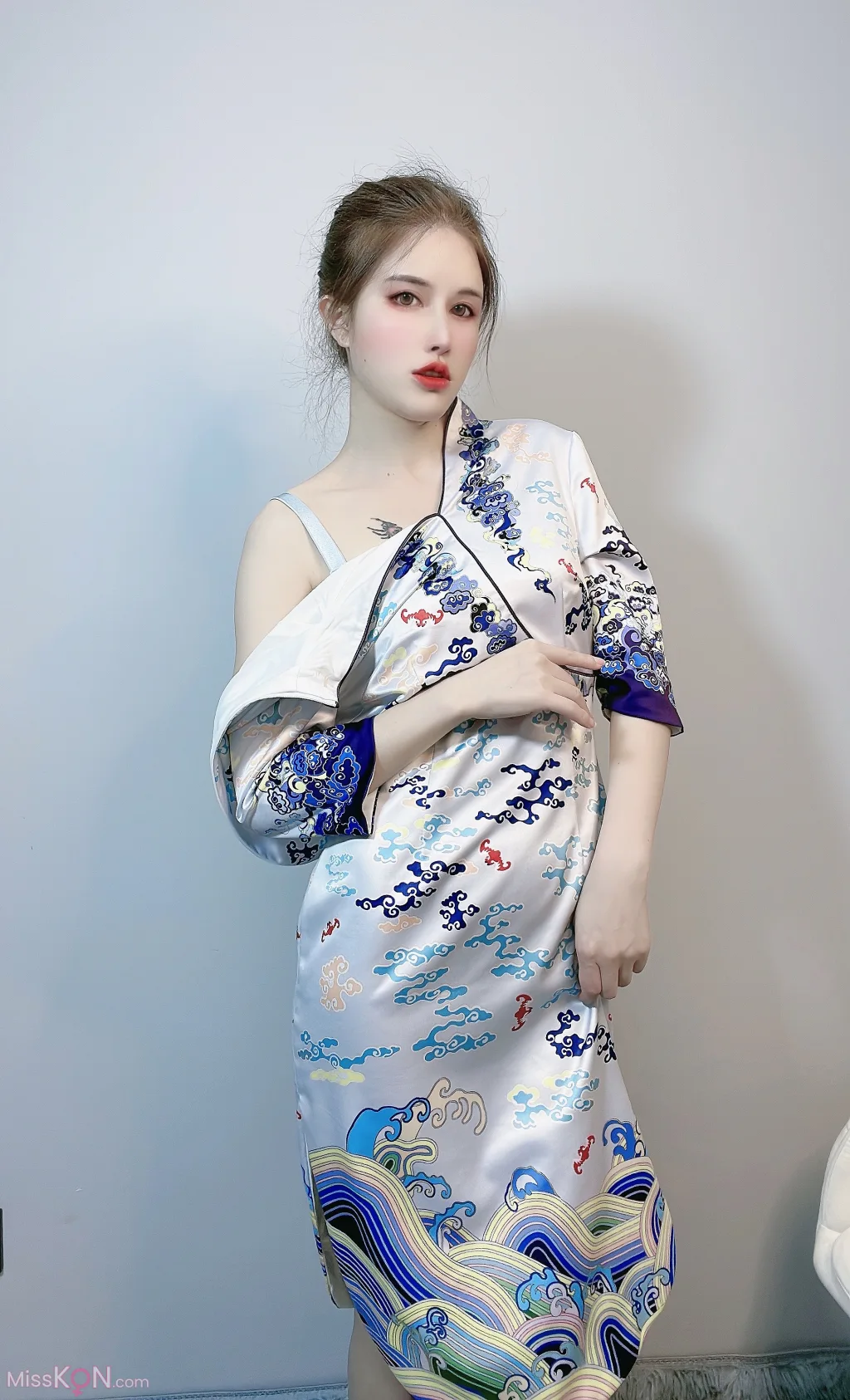 Coser@鹿八岁: 预售期间附送自拍图 (27 ảnh + 1 video)