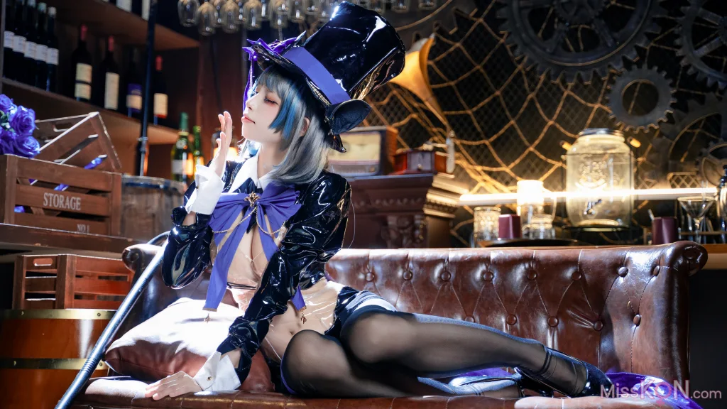 Coser@三無人型: 碧蓝航线 柴郡绚烂夜梦 (40 photos)