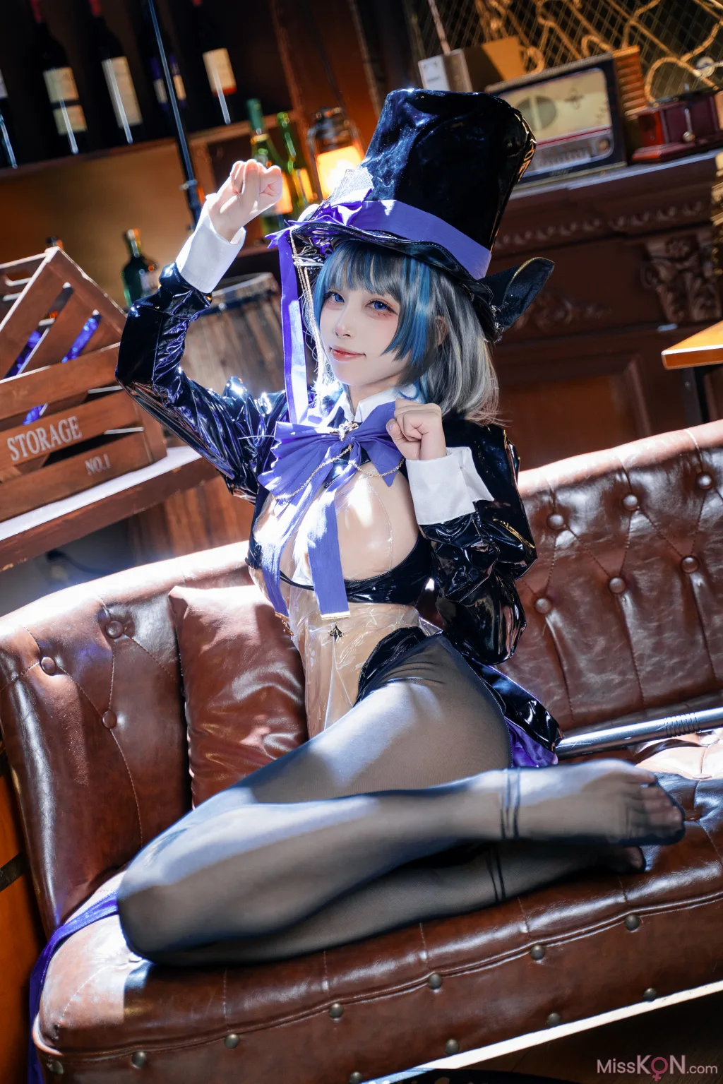 Coser@三無人型: 碧蓝航线 柴郡绚烂夜梦 (40 photos)