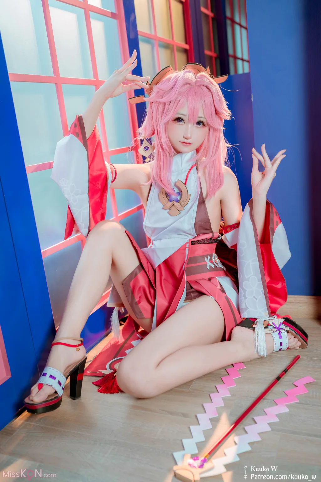 Coser@KuukoW: クー子 – Yae Miko (38 photos)