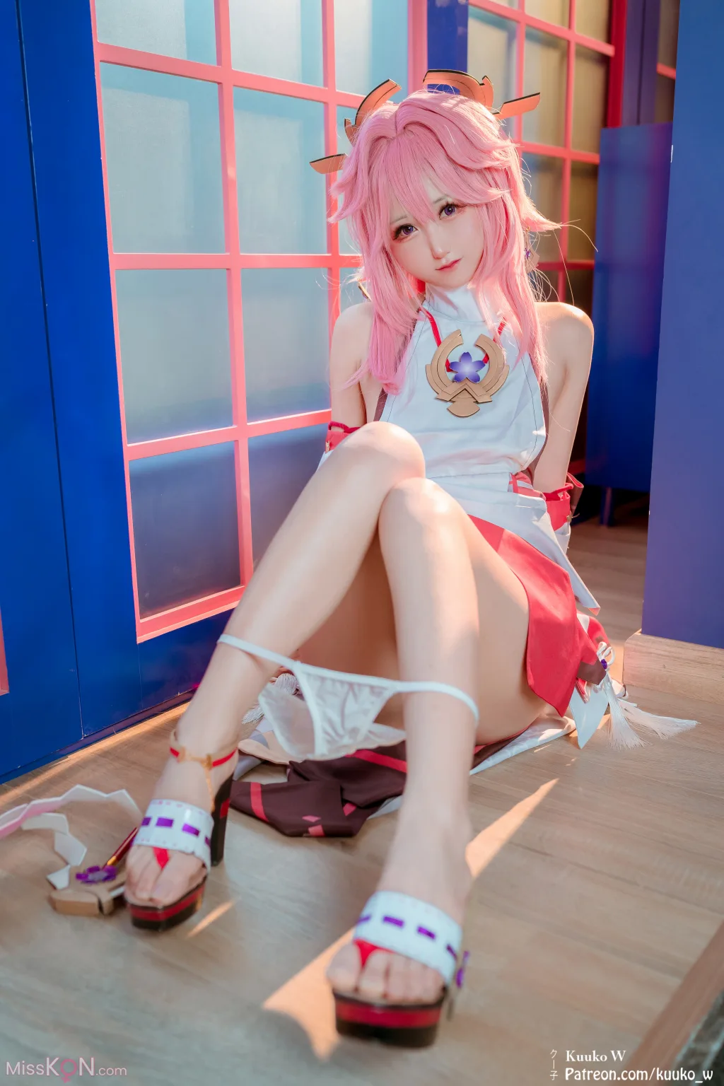 Coser@KuukoW: クー子 – Yae Miko (38 photos)