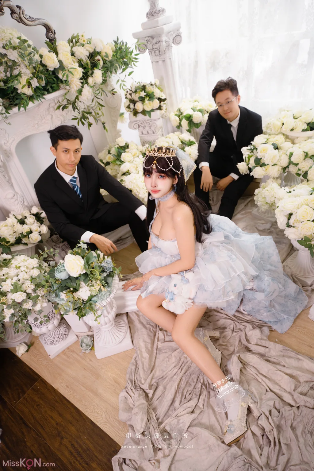 Coser@慕慕Momo: Birthday Day 永遠的小公主 (54 photos + 2 videos)