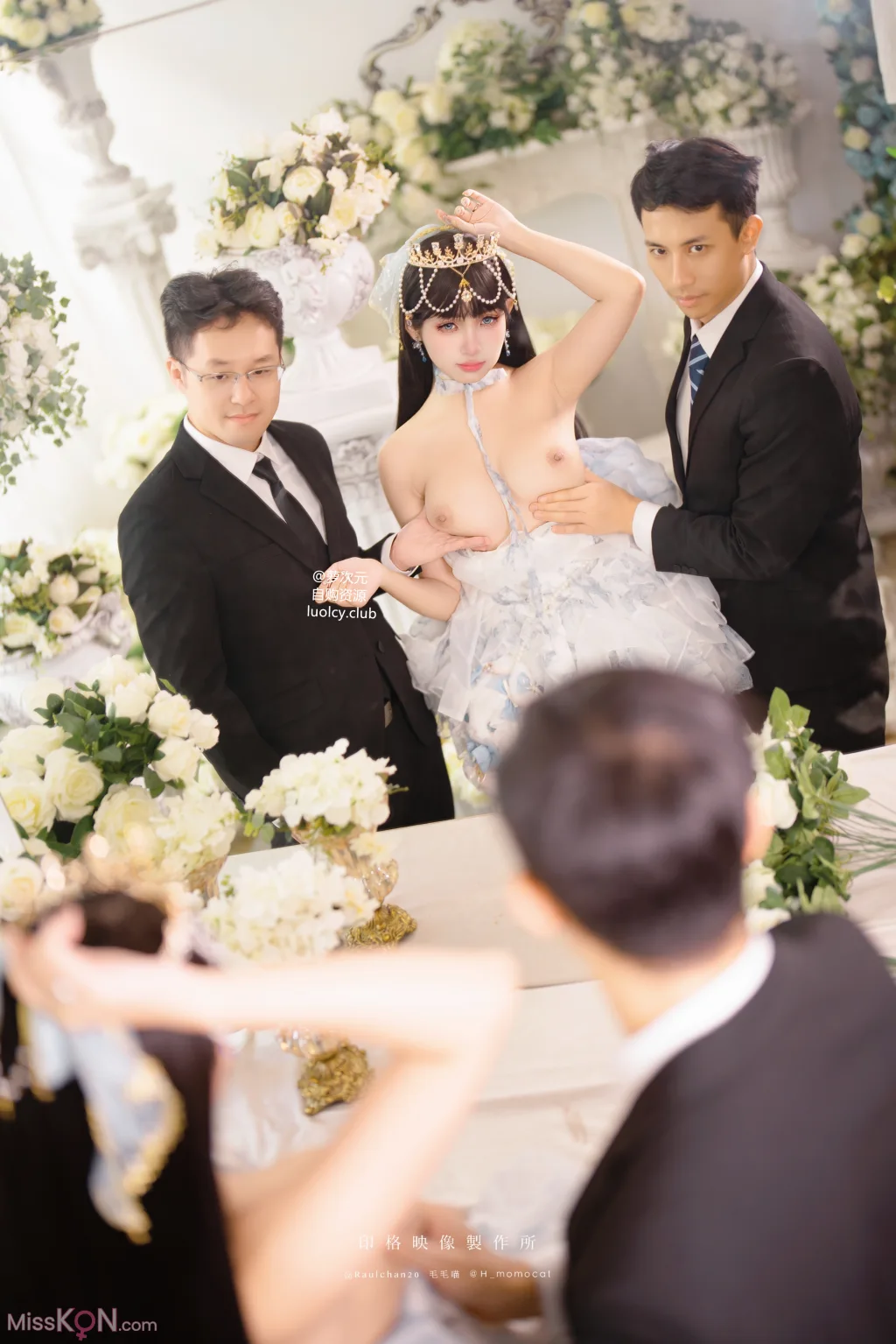Coser@慕慕Momo: Birthday Day 永遠的小公主 (54 photos + 2 videos)
