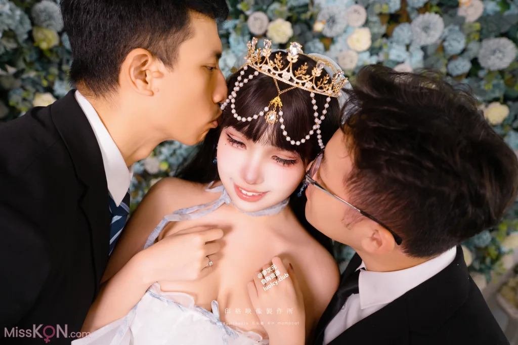 Coser@慕慕Momo: Birthday Day 永遠的小公主 (54 photos + 2 videos)