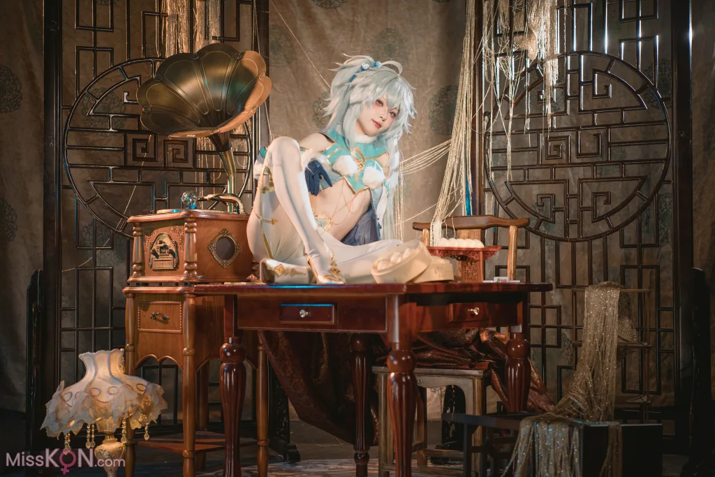Coser@矢量鱼: 少女前线云图计划 芙洛伦 (31 photos)