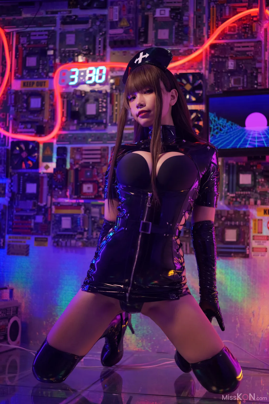 Coser@Neko薇薇: 暗黑护士 (54 photos + 5 videos)