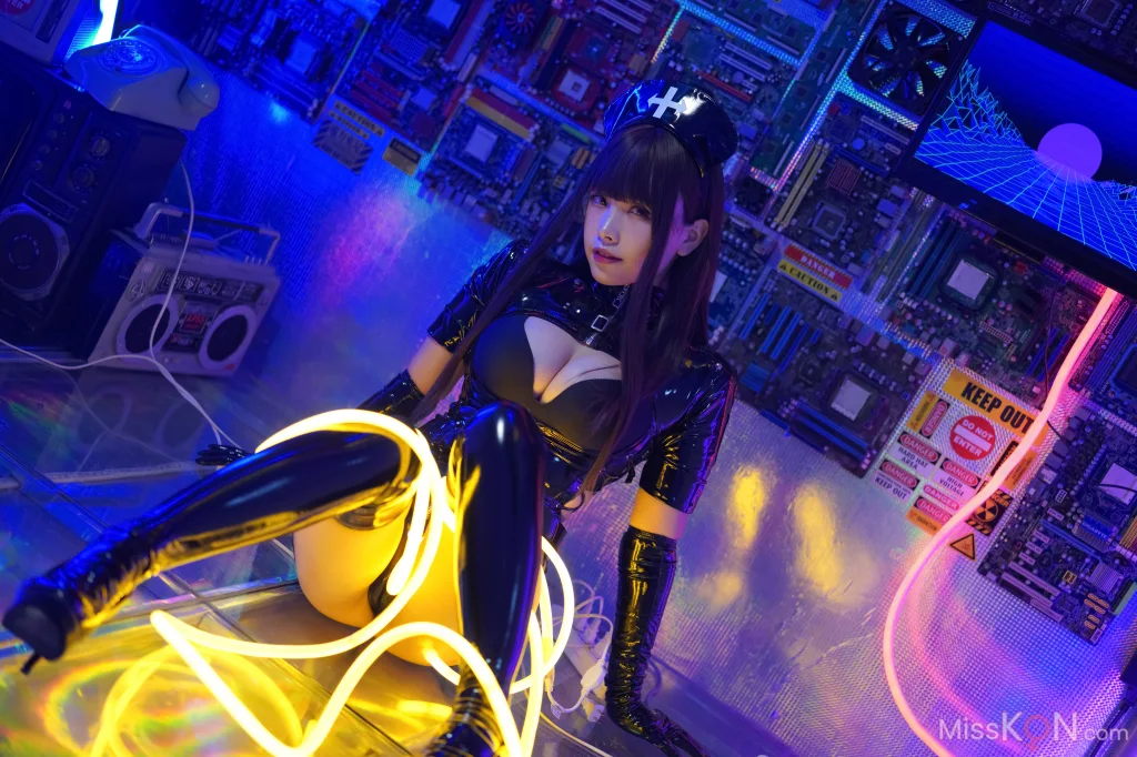 Coser@Neko薇薇: 暗黑护士 (54 photos + 5 videos)