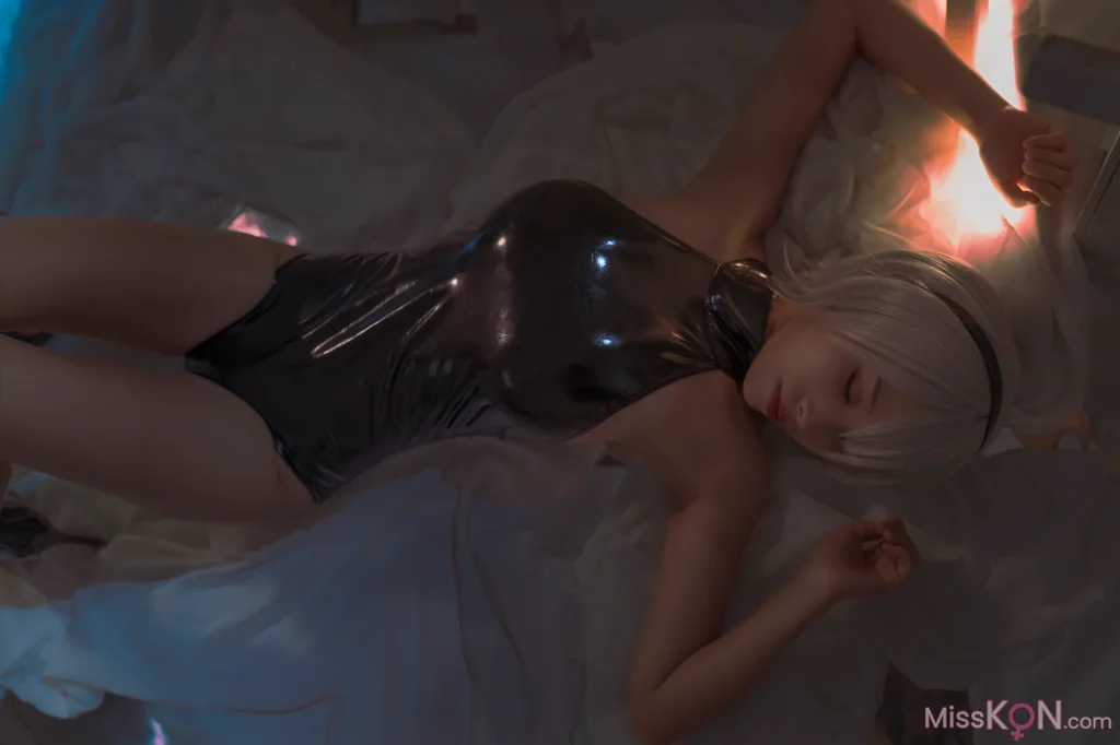 Coser@Neko薇薇: 泳衣 (35 photos)