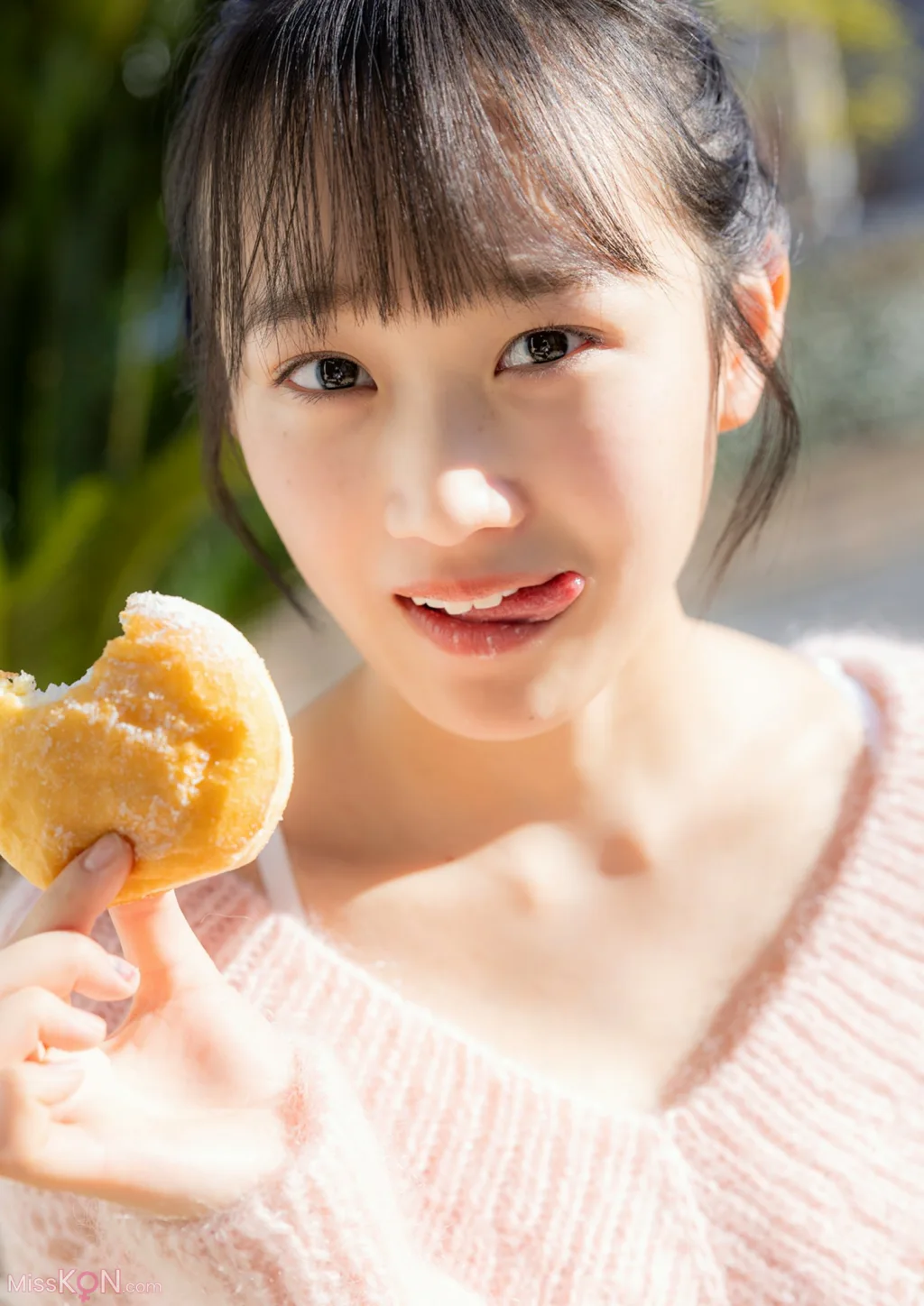 [JP] Riho Okumura (奥村梨穂): BUBKAデジタル写真集「mellow」 (56 photos) – Page 2