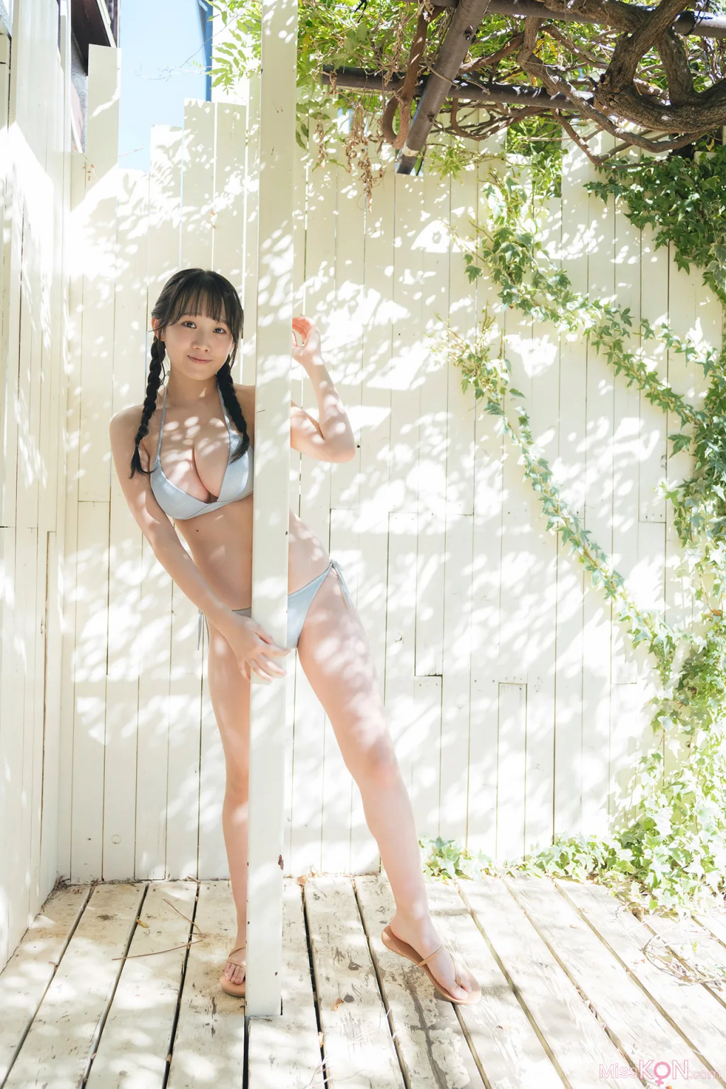 [JP] Riho Okumura (奥村梨穂): FLASHデジタル写真集  Iの衝撃 (77 photos) – Page 2