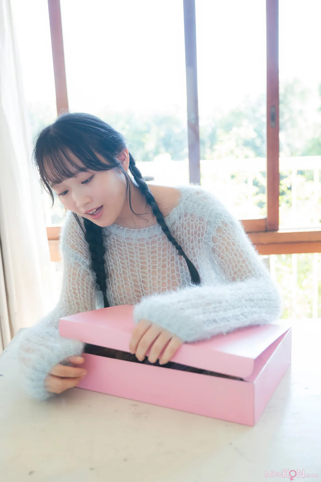 [JP] Riho Okumura (奥村梨穂): FLASHデジタル写真集  Iの衝撃 (77 photos) – Page 3