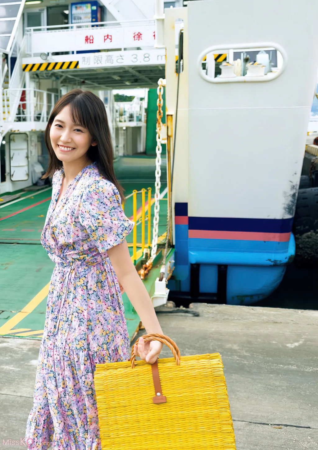[JP] Shida Nene (志田音々): 【電子版だけの特典カットつき】ファースト写真集『ｎｅｎｅ－まるっとぜんぶ－』 (125 photos) – Page 4