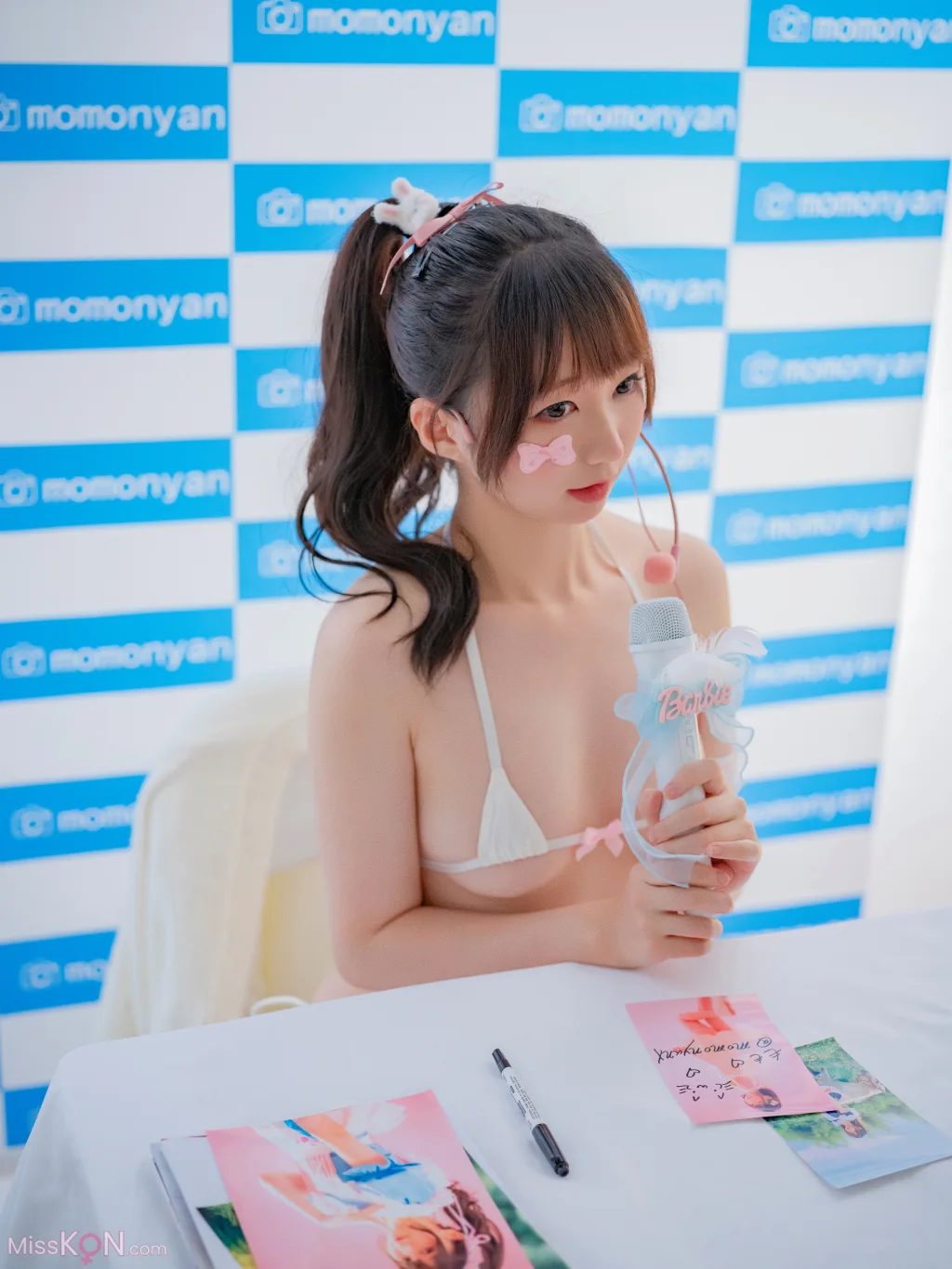 Coser@NAGISA魔物喵: ビキニアイドルのサイン会 (183 photos) – Page 2