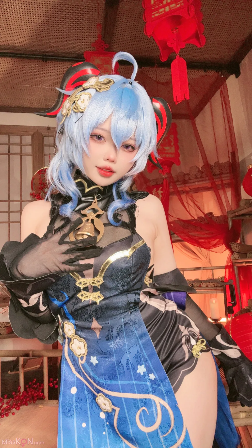Coser@小瑶幺幺: 甘雨海灯节礼服 (40 photos)